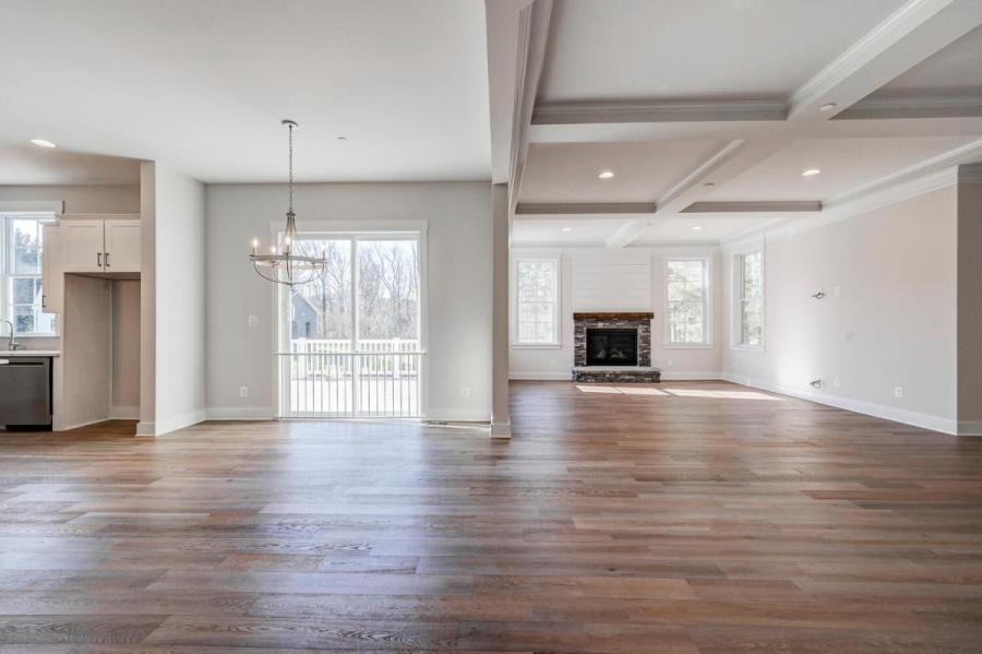 Lutherville-Timonium house living room