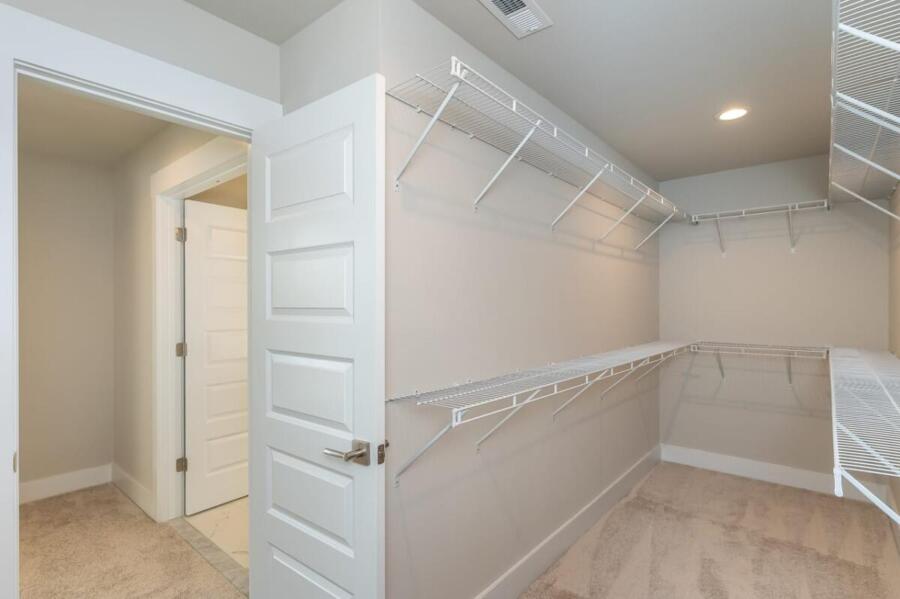 1711 W. Jarrettsville Rd Harford County MD closet