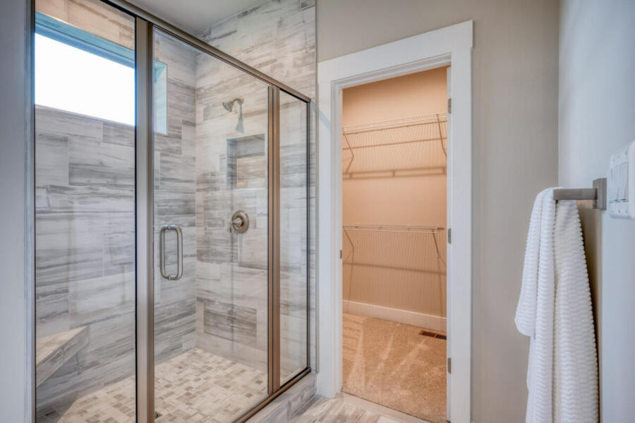 Fallston house bathroom