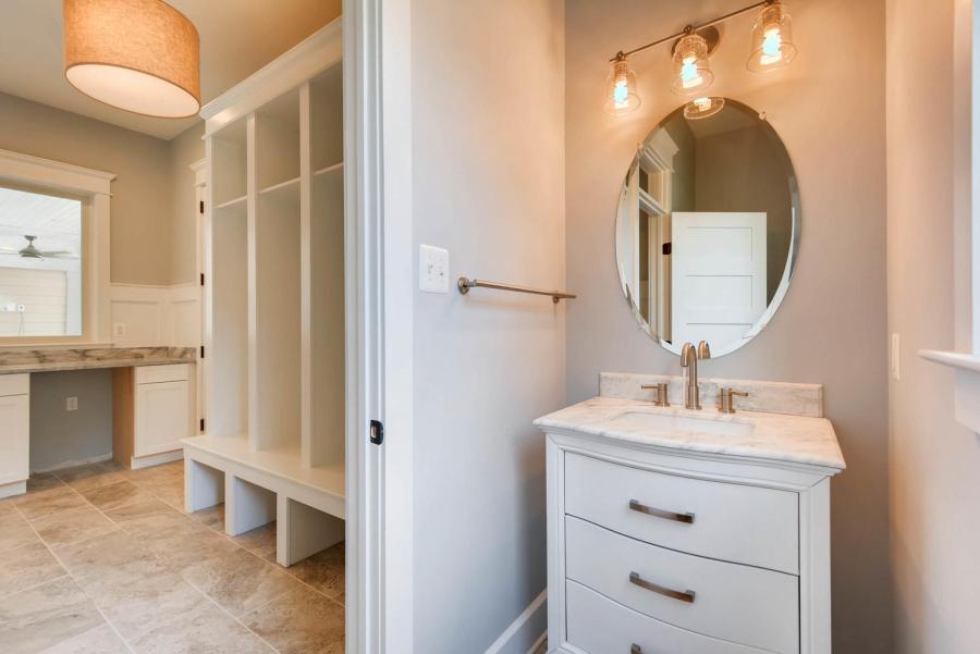 Baltimore MD, Powder Room